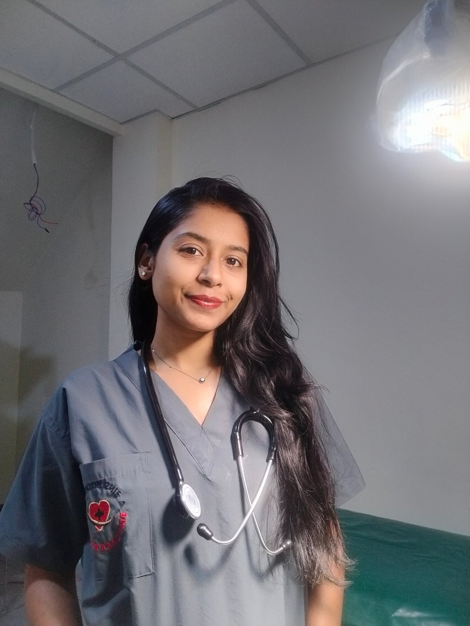 Dr Ayushi Vaidhya